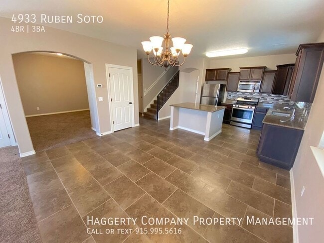 Building Photo - 4933 Ruben Soto