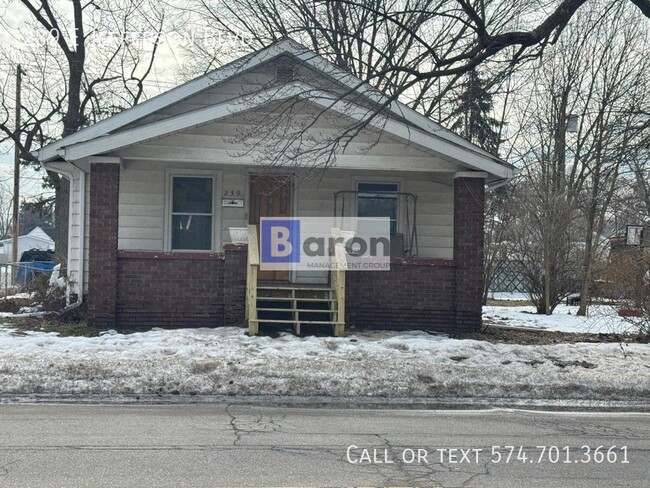 Building Photo - 239 E Jefferson Blvd