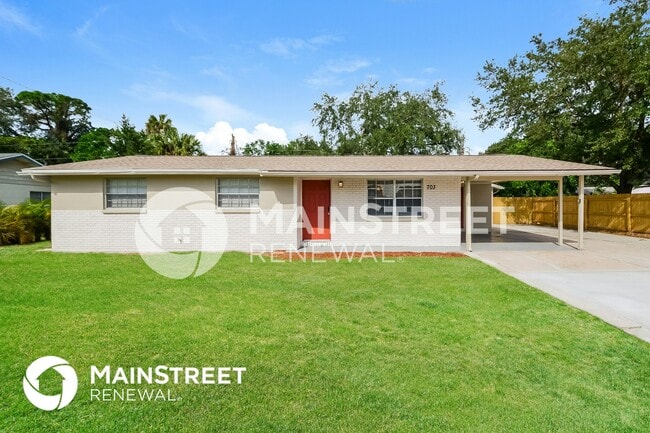 Building Photo - 703 59th Ave Terrace W