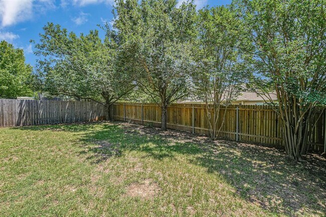 Building Photo - 220 Chandler Crossing Trail
