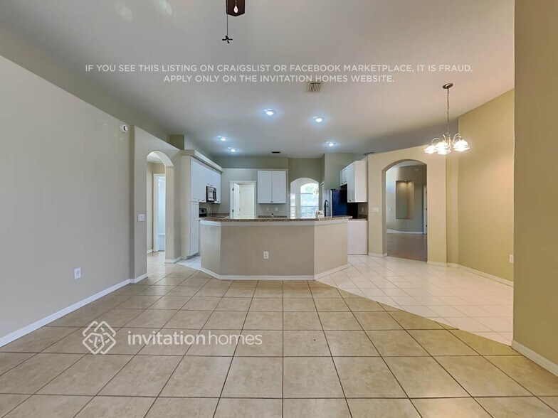 Building Photo - 1739 Tangledvine Dr