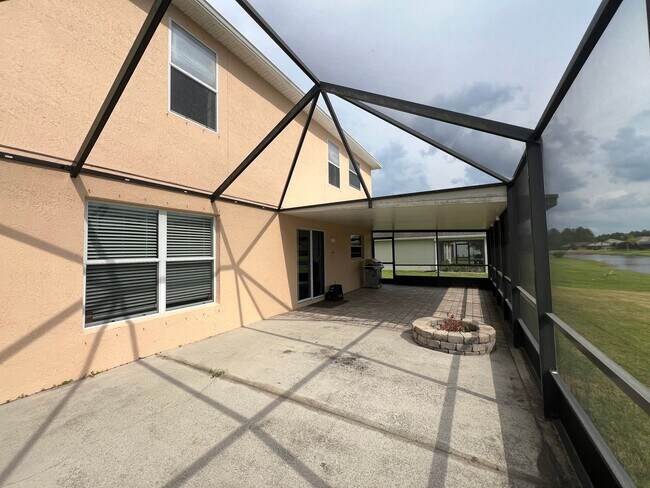 Building Photo - Updated 4 Bedroom, 3 1/2-bathroom home