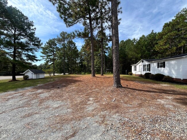 Building Photo - 252 Heritage Farm Rd