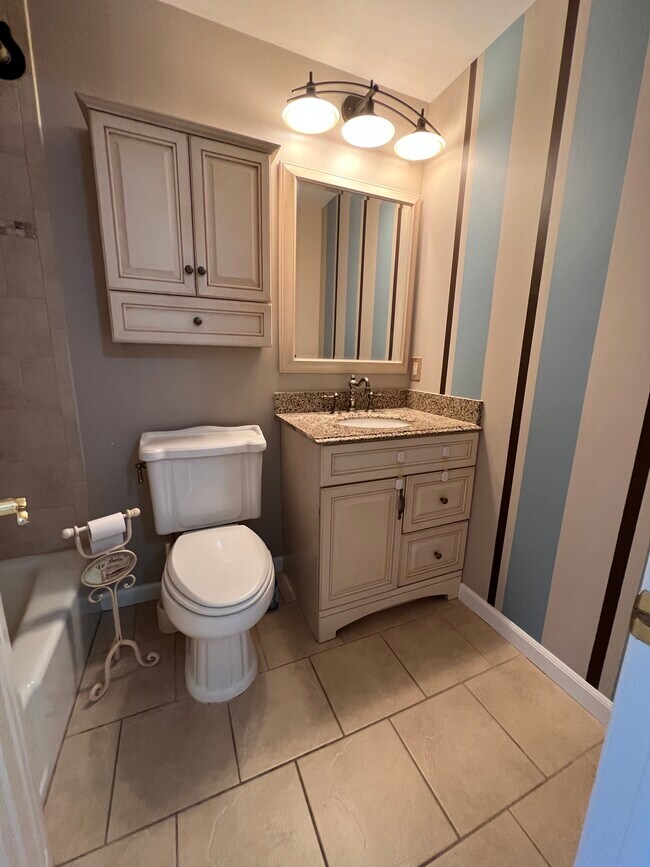 second bath - 107 North Broadway