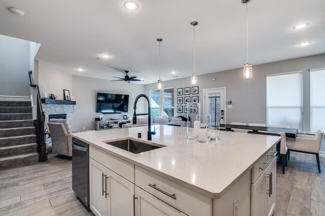 Building Photo - 1510 Bellingham Ln