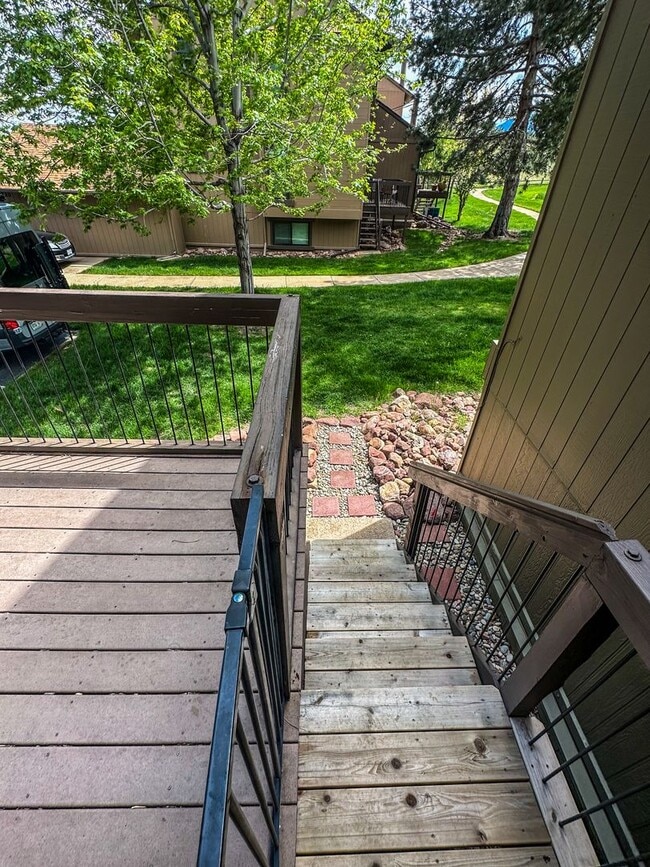 Building Photo - Beautiful & Large 4-Bd 2.5-Ba, in Boulders...