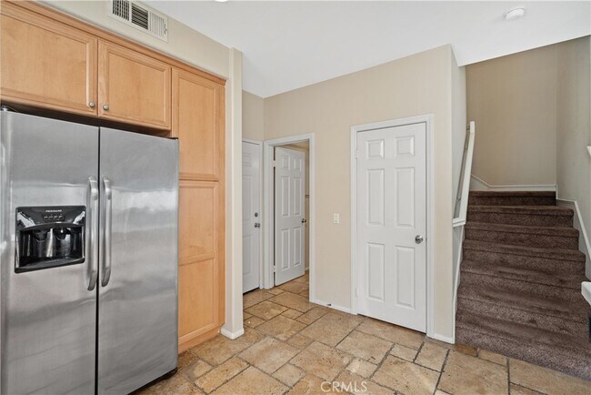 Building Photo - 534 N Cabernet Dr