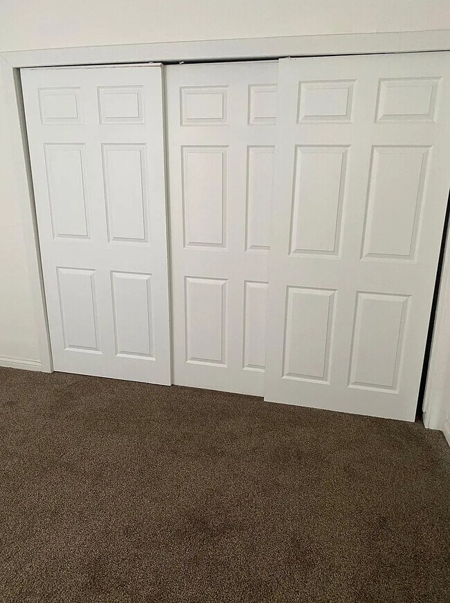 Building Photo - 2128 N Pennsylvania St