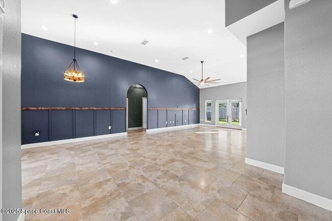 Building Photo - 6495 Bamboo Ave