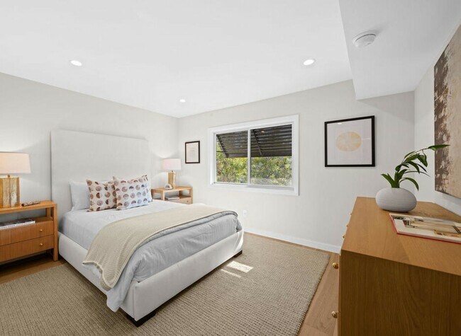 Building Photo - 1388 Ala Moana Blvd