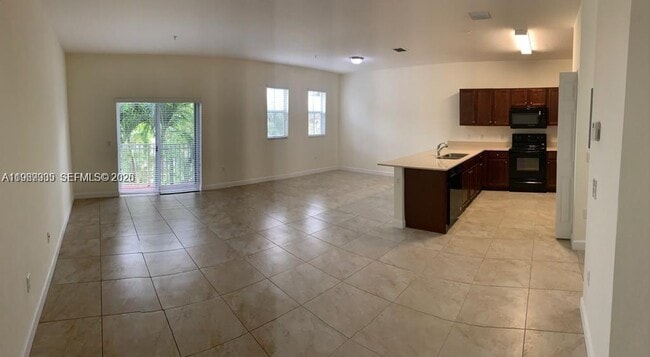 Building Photo - 290 NW 109th Ave