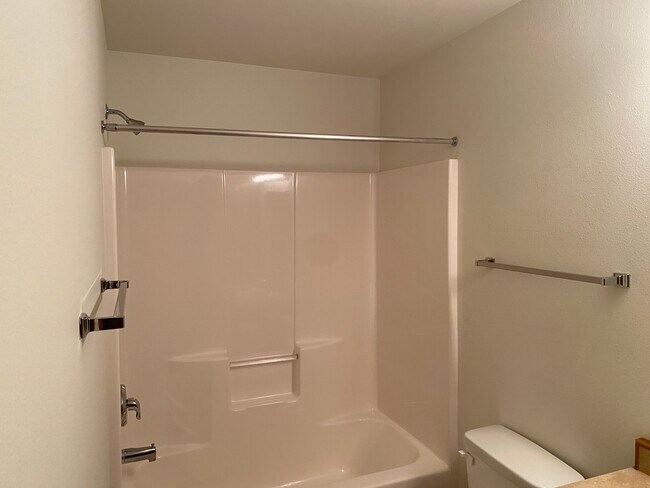 Building Photo - 4742 50th Ave S