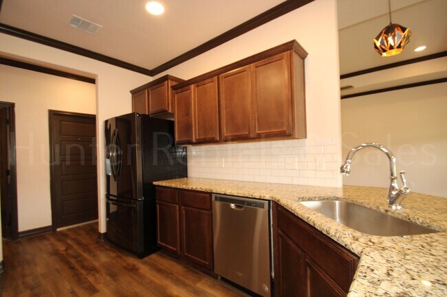 Building Photo - Bright, Open-Concept Living in Copperas Cove