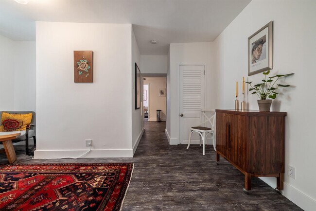 Building Photo - 373-375-375 3rd St