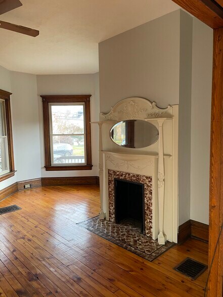 Bedroom - 307 Western Ave