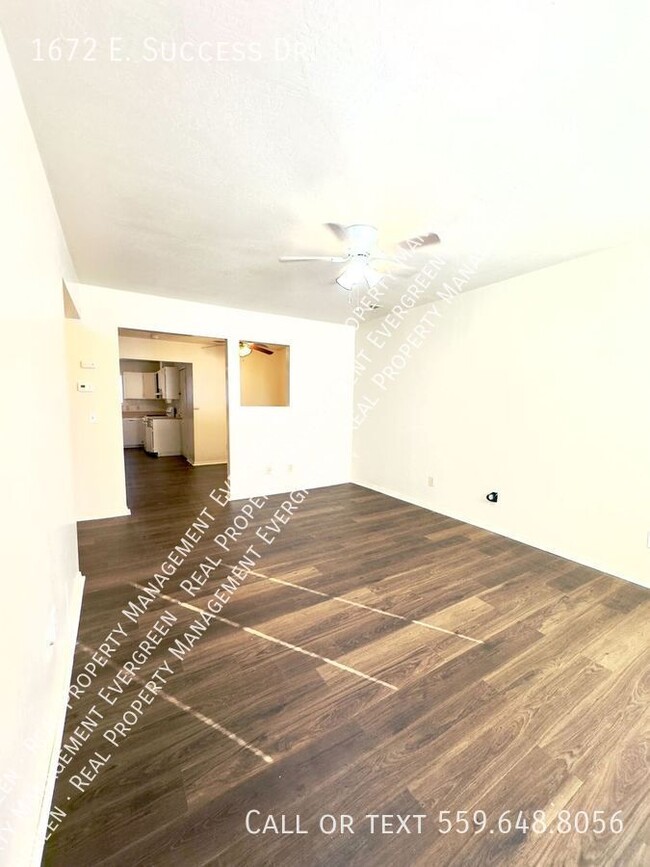 Building Photo - 1672 E Success Dr