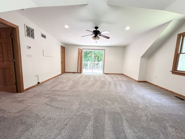 Building Photo - Updated Country Retreat with Modern Finishes & Peaceful Pungo Living