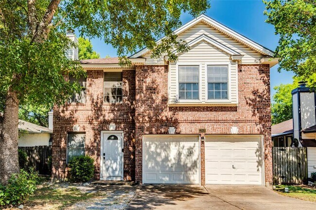 Building Photo - 13808 Lothian Dr