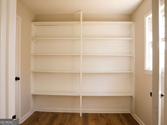 Building Photo - 95 Simpson Dr NE