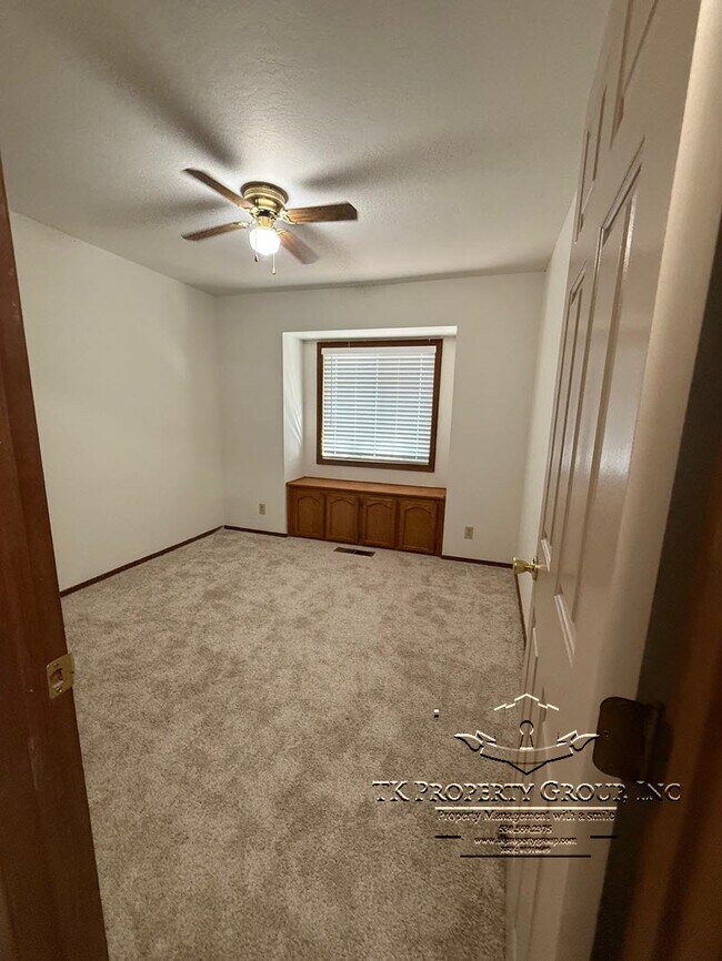 Building Photo - 11611 Sandpiper Way
