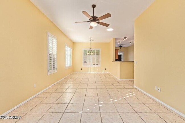 Building Photo - 4614 E Prickly Pear Trail