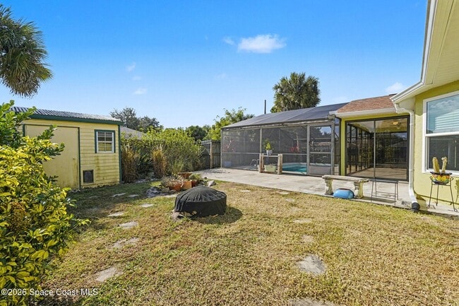 Building Photo - 1820 Zaminder St NW