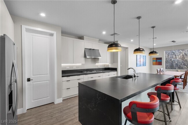 Building Photo - 2008 Peaceful Mesa Ct