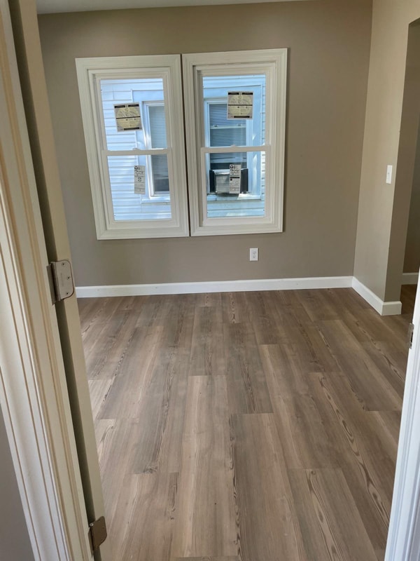 Building Photo - 1615 Lawton Ave