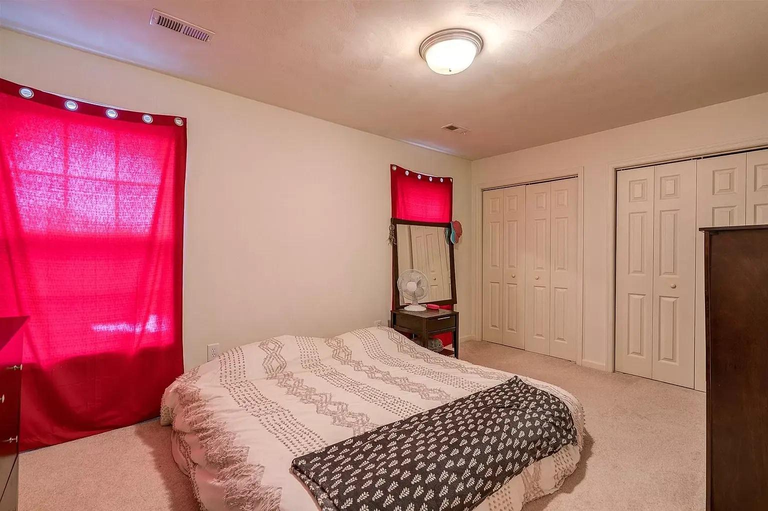 MASTER BEDROOM - 6767 Woodcreeper Drive