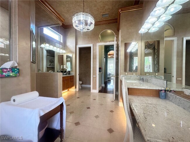 Building Photo - 8411 Mallow Ln