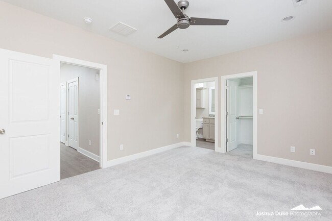 Building Photo - SHORT-TERM LEASE 4 Bedroom 4.5 Bathroom New Home!! Now offering 1st months rent paid. Avail now t...