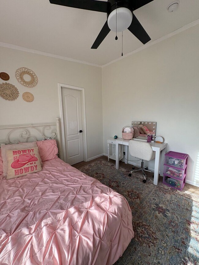 Building Photo - Welcome to your 3.85 acre homestead/countr...