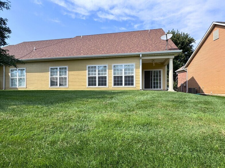 Building Photo - 2416 Boulder Springs Dr