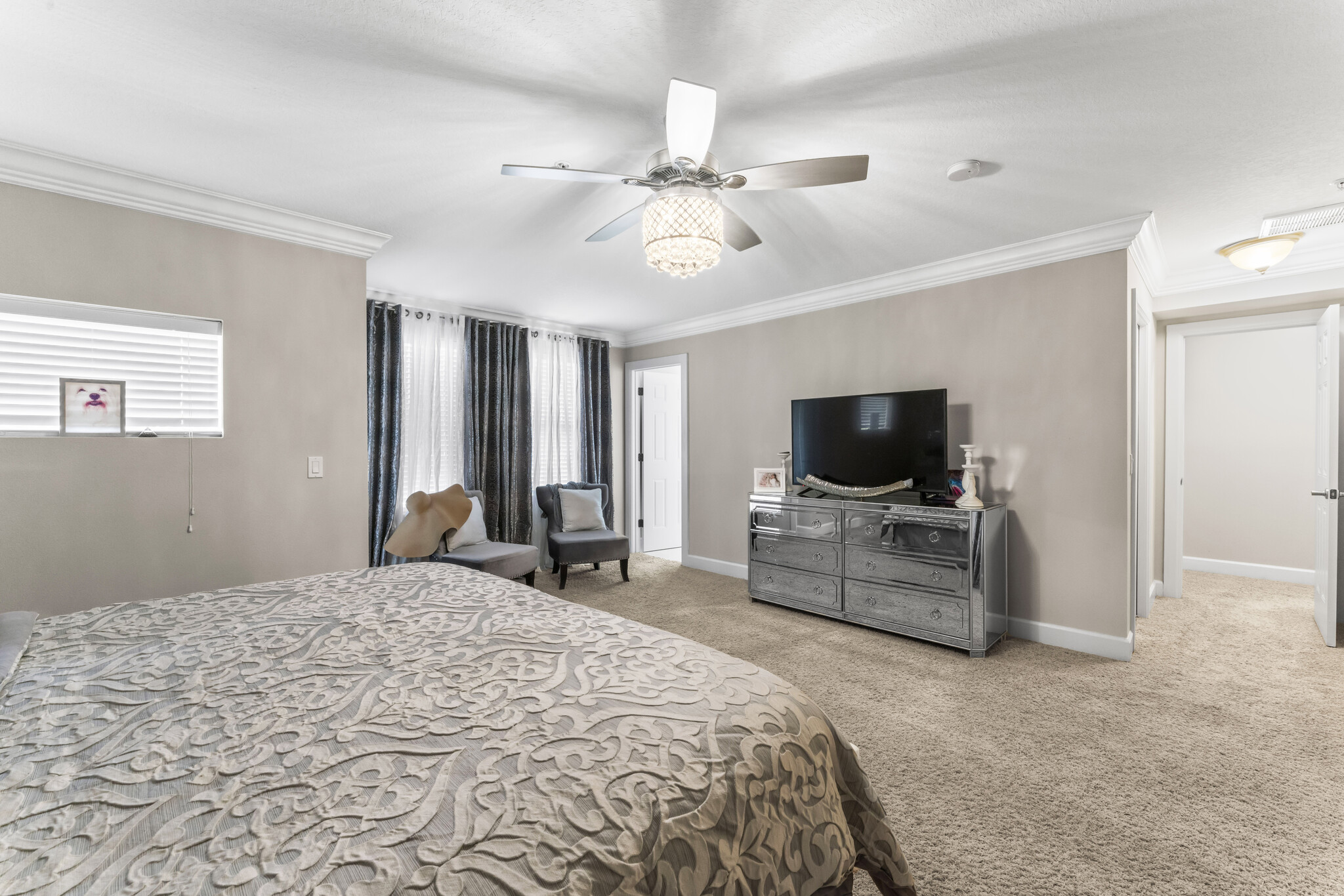 Master Bedroom - 113 S Newport Ave