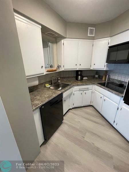 Building Photo - 3600 Galt Ocean Dr