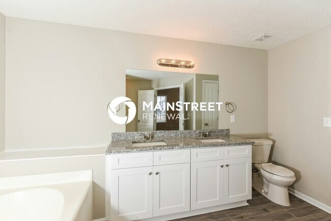 Building Photo - 3 Bedroom Pet-Friendly Home in COVINGTON, GA with Main Street Renewal