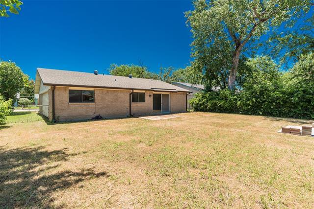 Building Photo - 502 Campfire Dr
