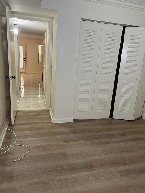 Building Photo - 207 Capri E