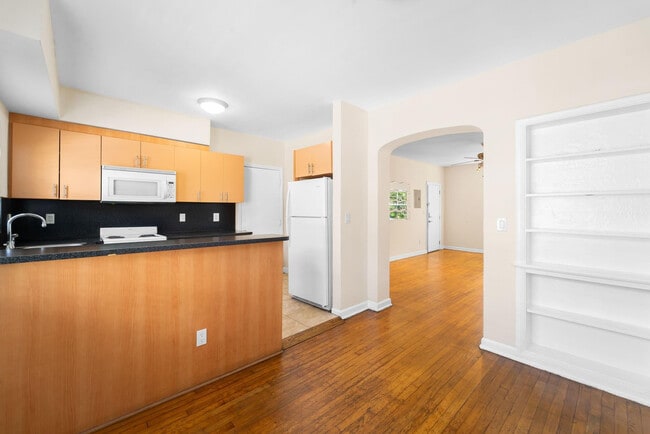 Building Photo - 1241 13th St