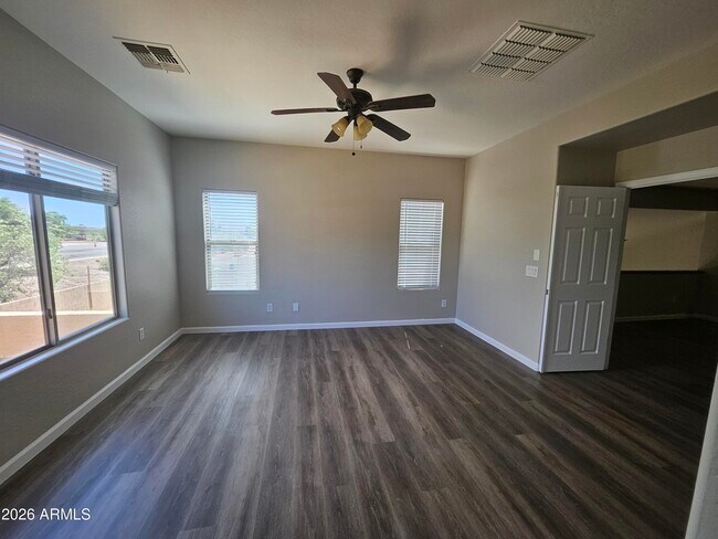 Building Photo - 25850 W Pleasant Ln