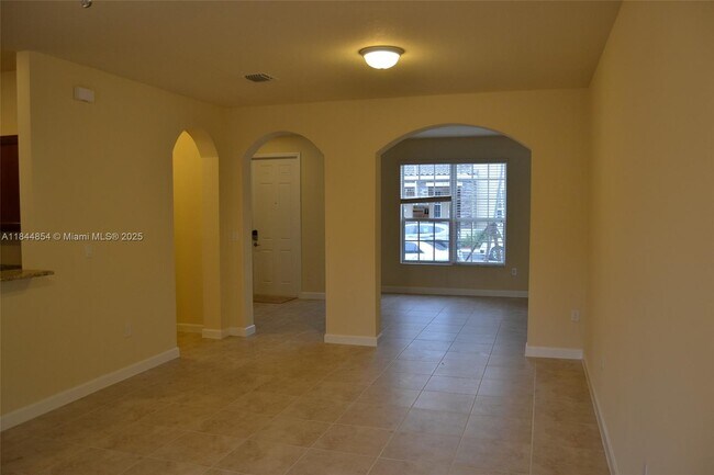 Building Photo - 9321 SW 171st Ct