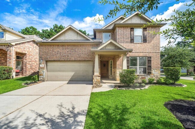 Primary Photo - 2 Painted Post Pl