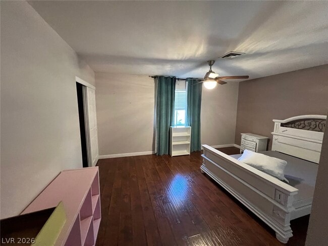 Building Photo - 3310 W Mardon Ave