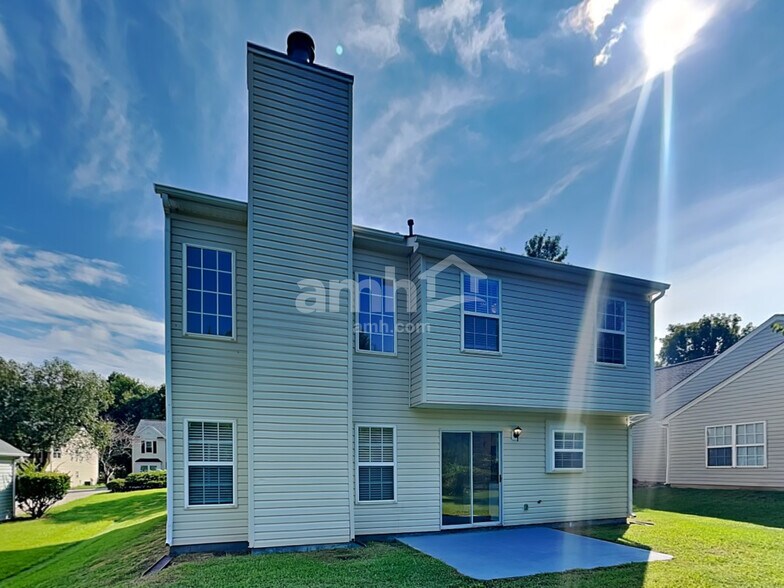 Building Photo - 7628 Nicolette Ct