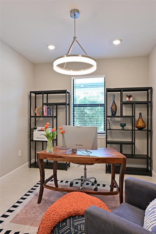 Building Photo - 718 Gadwall Ct