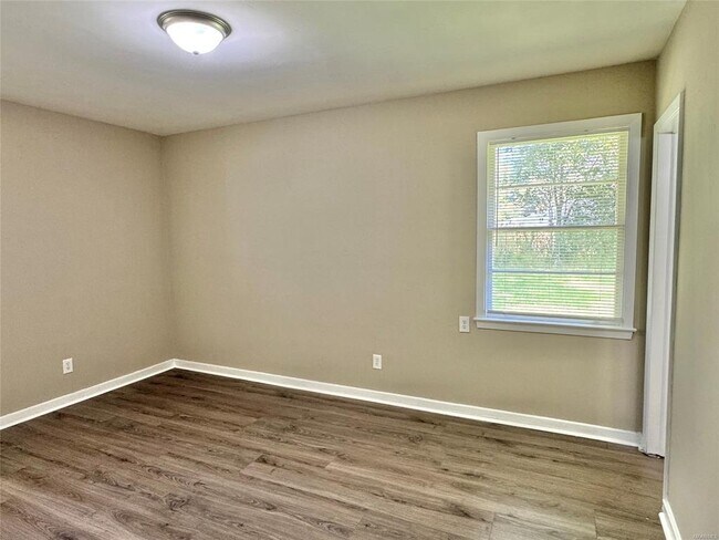 Building Photo - 3719 Bridlewood Dr