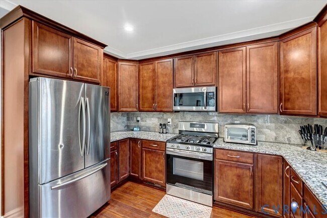 Building Photo - 7530 Dunollie Dr