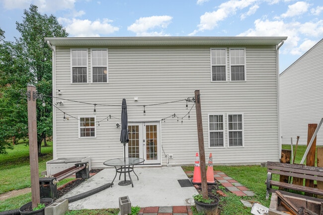 Building Photo - 3605 Cold Harbour Dr