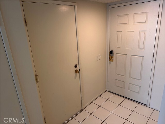 Building Photo - 4832 King Cir