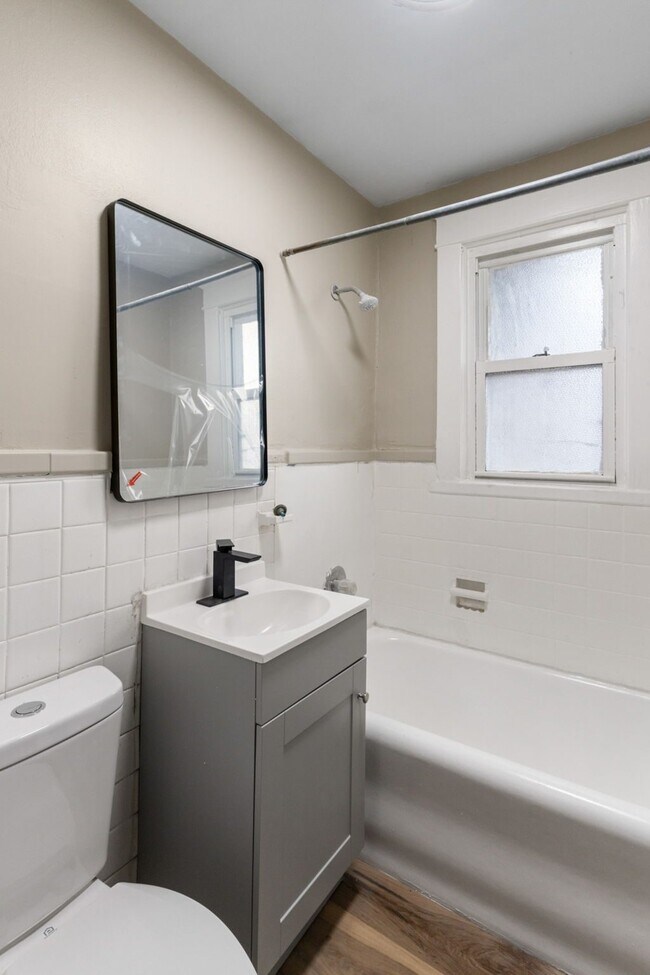 Building Photo - 8212 Toddy Ave